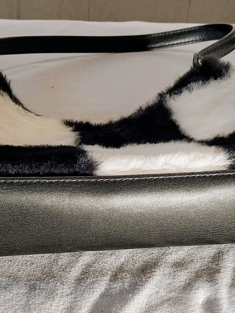 Y2K Inspired Madden NYC Black & White Women’s Purse 10X5X2.5 - Picture 6 of 10